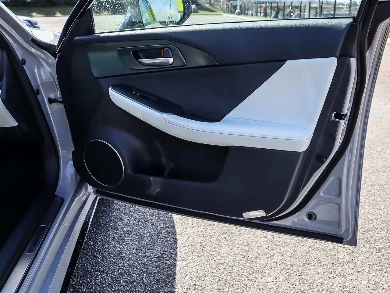 Lexus IS снимка Lexus IS