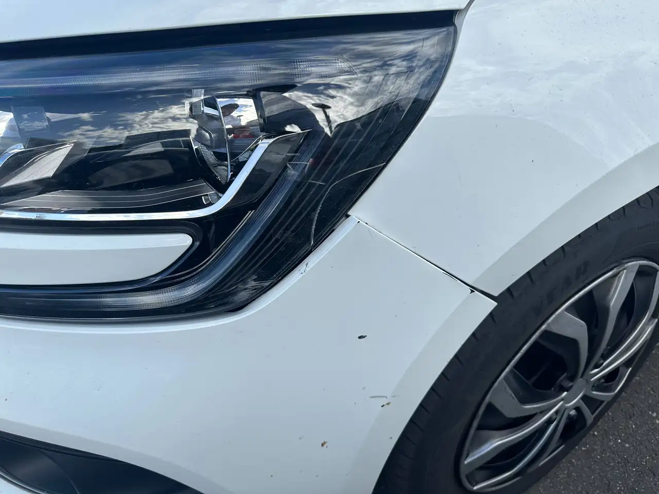 Renault Megane Berline — photo 6