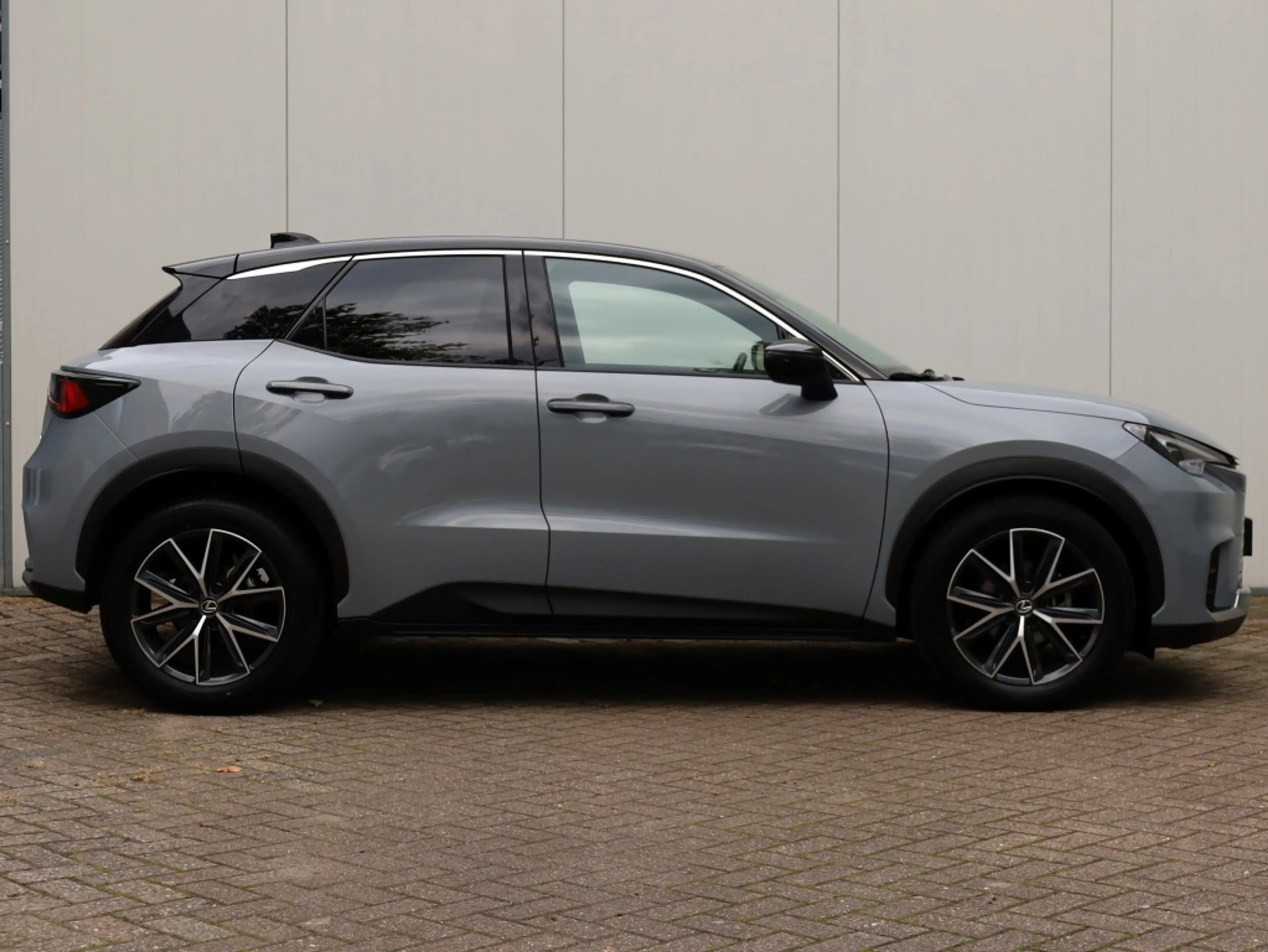 Lexus LBX 1.5 Cool 2WD | Carplay | Memory Seat | Leder/Suede — photo 6