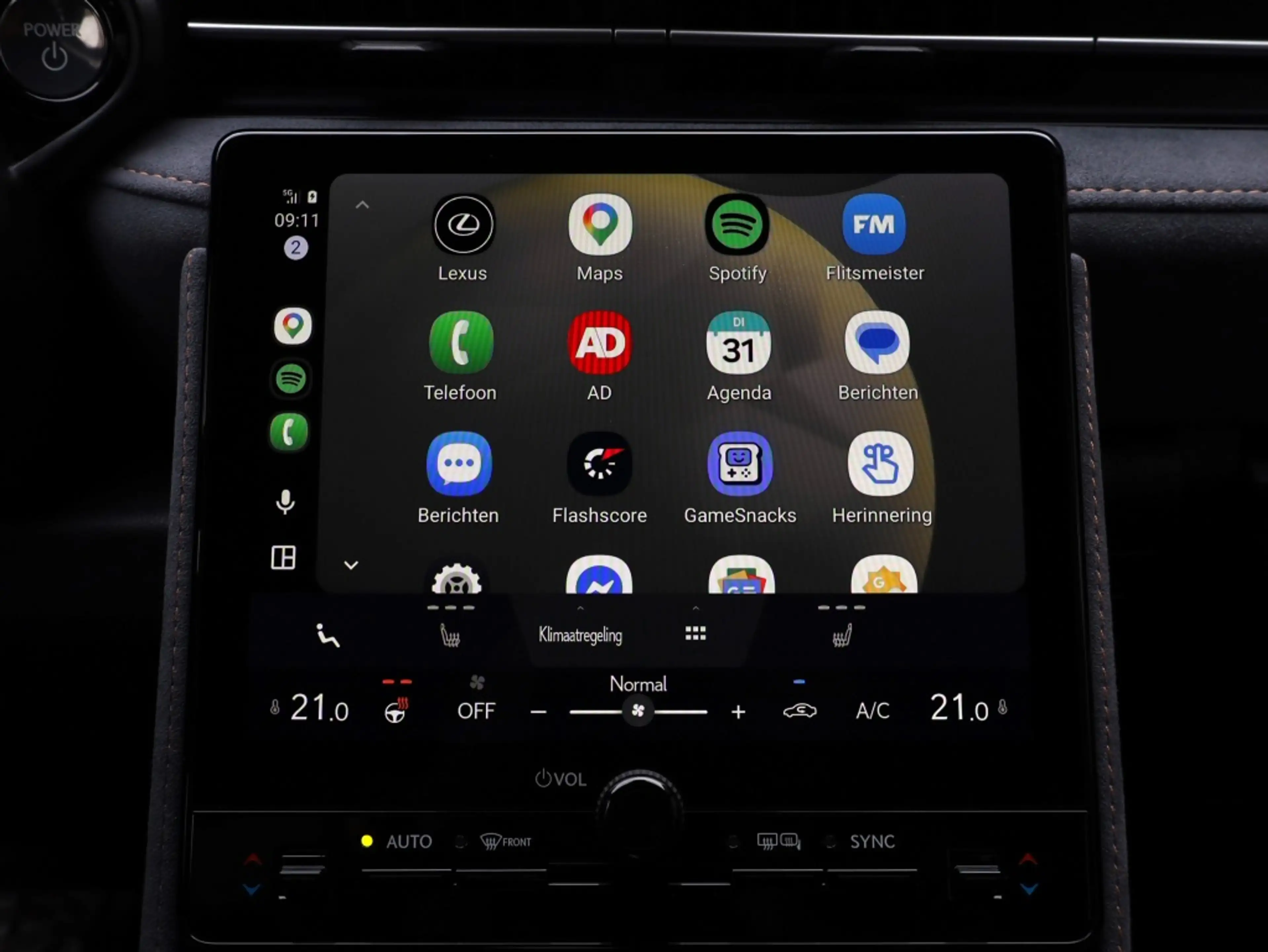 Lexus LBX 1.5 Cool 2WD | Carplay | Memory Seat | Leder/Suede — photo 18