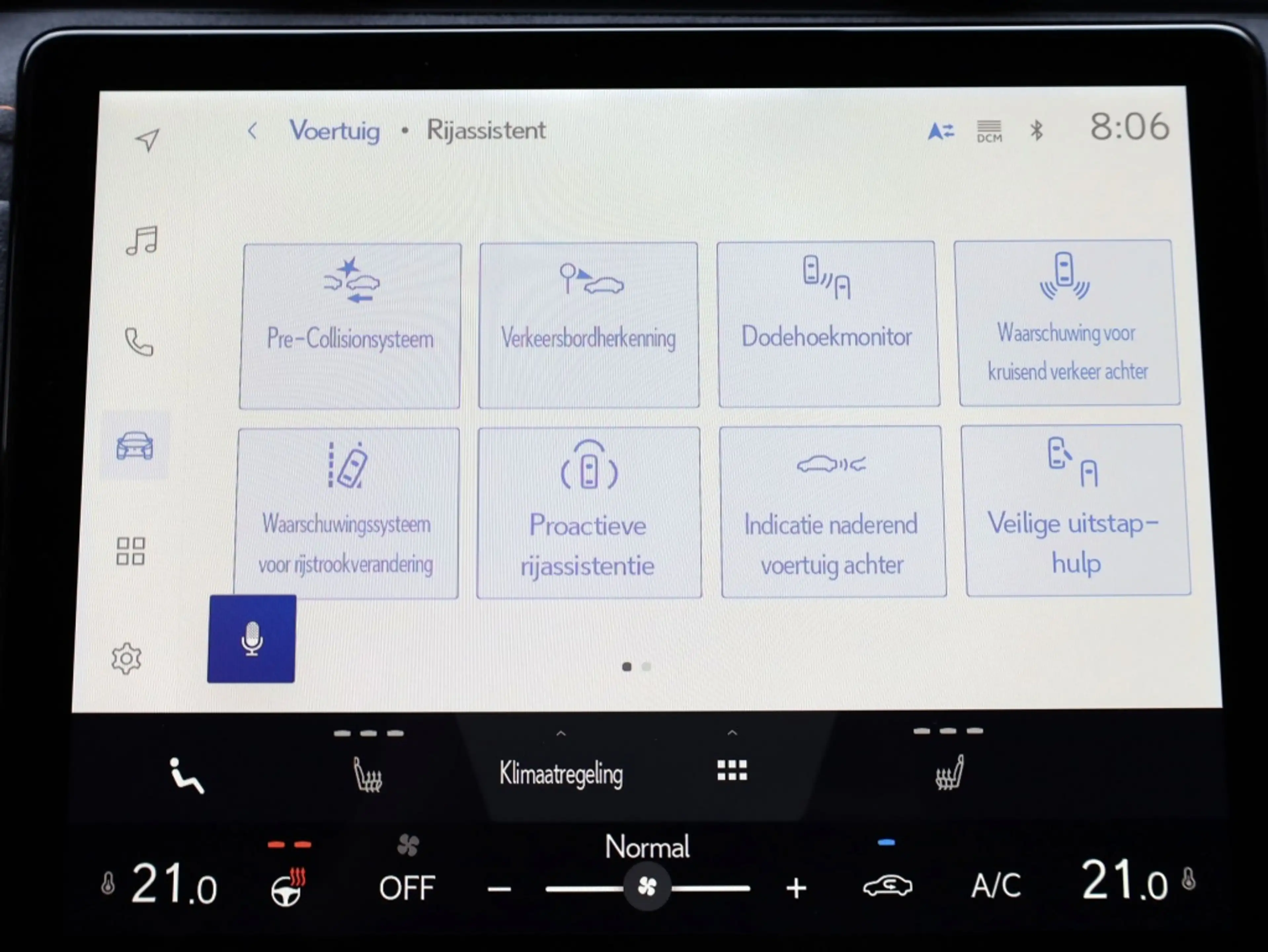 Lexus LBX 1.5 Cool 2WD | Carplay | Memory Seat | Leder/Suede — photo 29