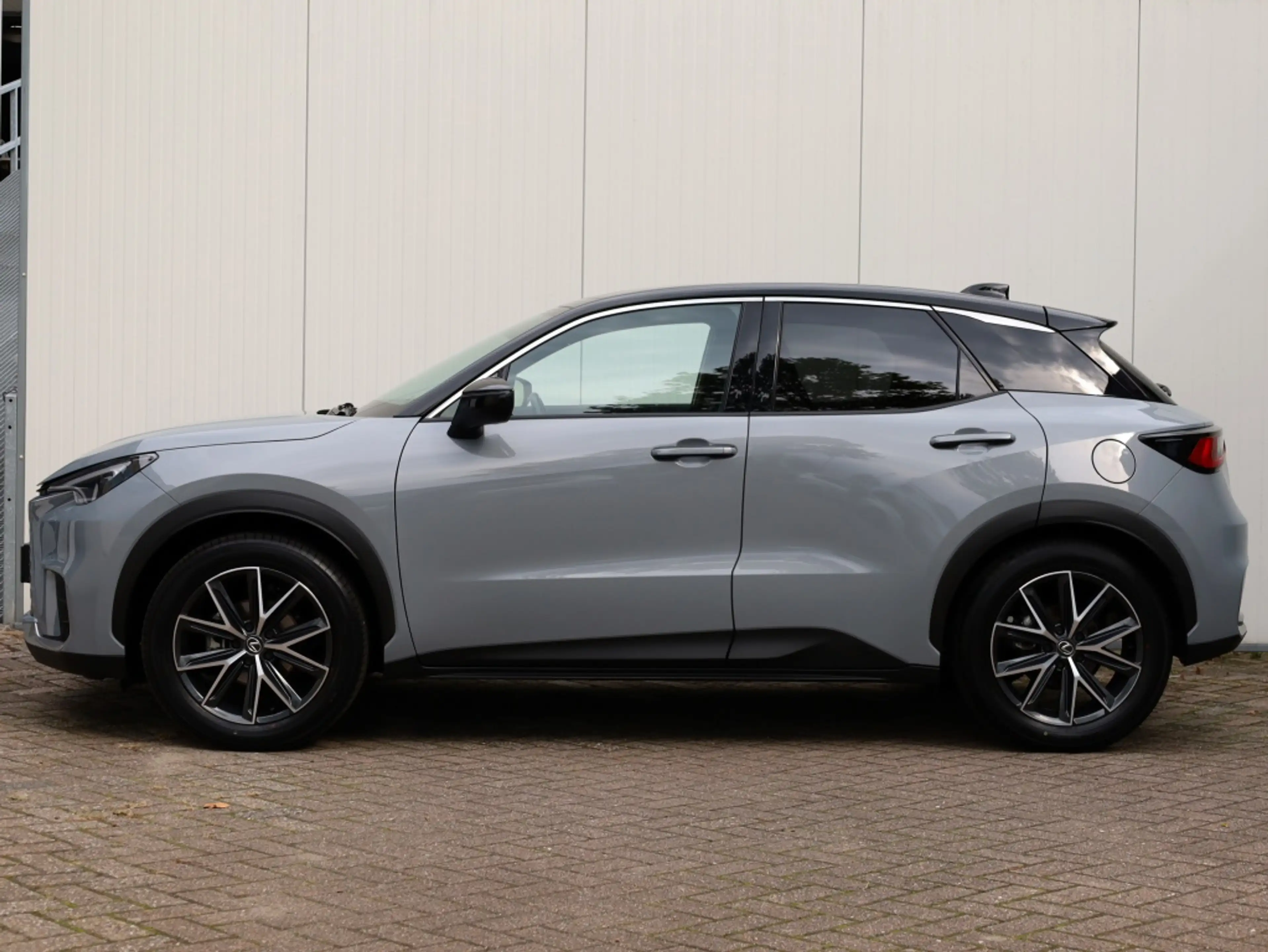 Lexus LBX 1.5 Cool 2WD | Carplay | Memory Seat | Leder/Suede — photo 5
