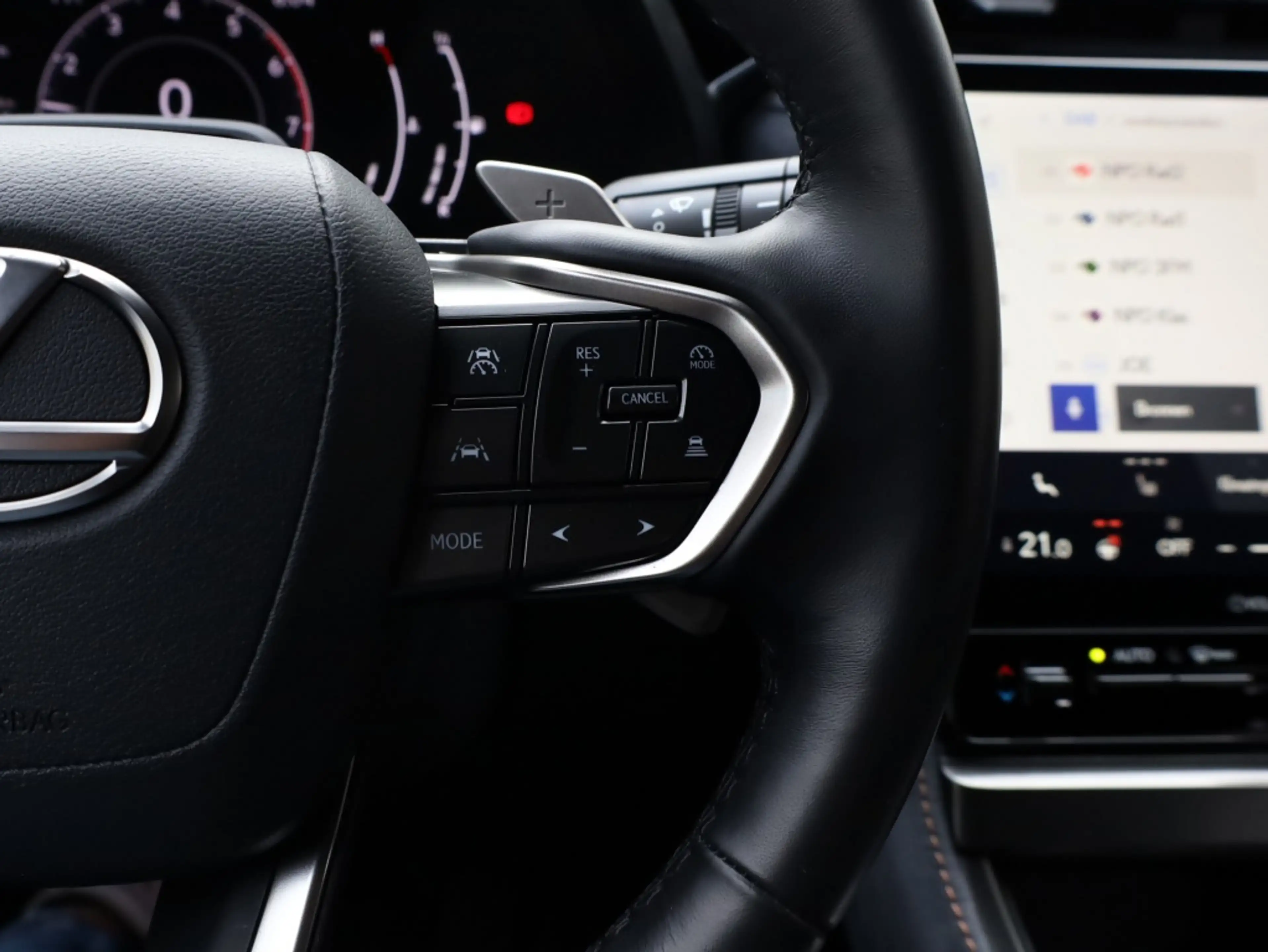 Lexus LBX 1.5 Cool 2WD | Carplay | Memory Seat | Leder/Suede — photo 25