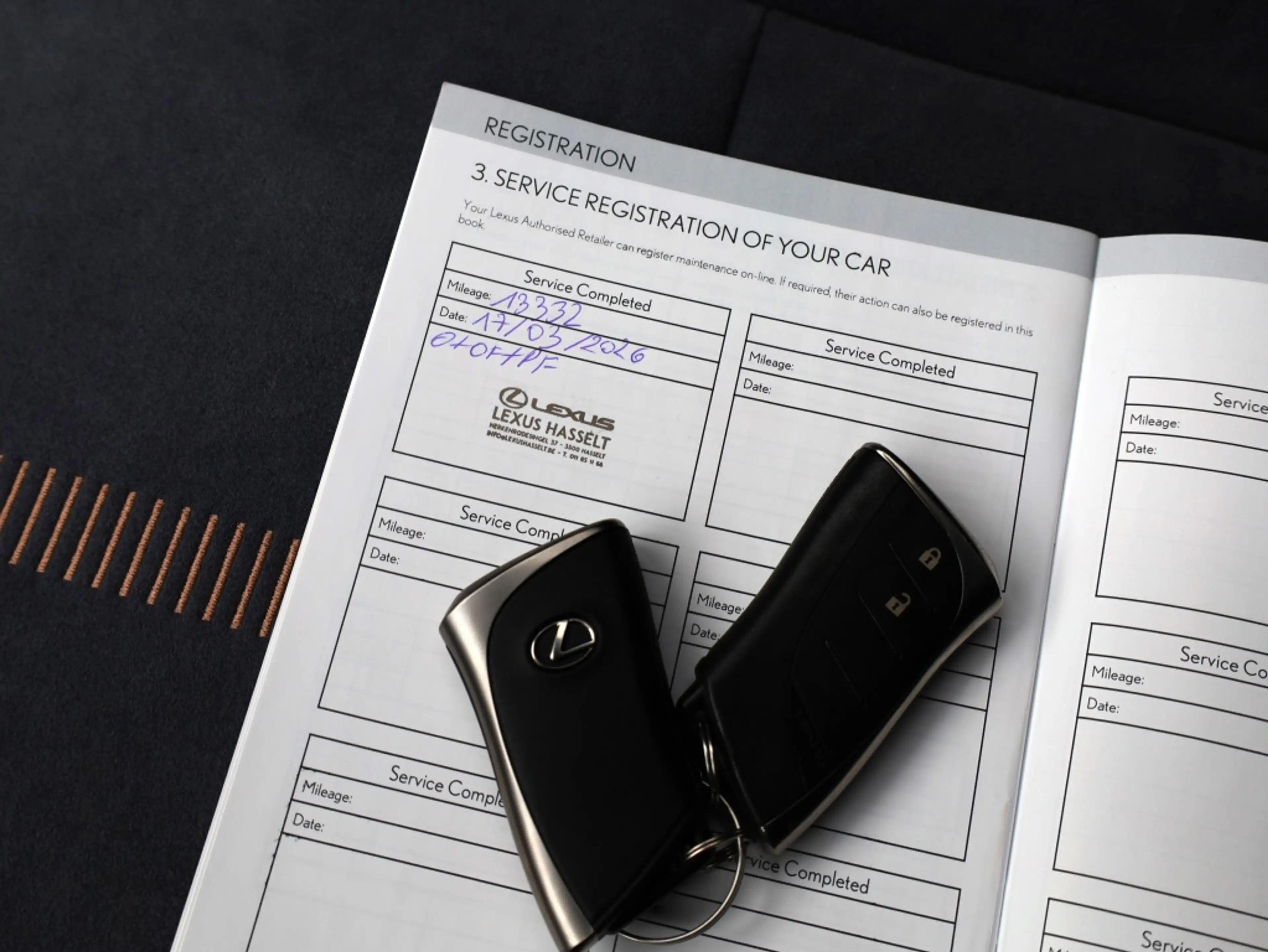 Lexus LBX 1.5 Cool 2WD | Carplay | Memory Seat | Leder/Suede — photo 8