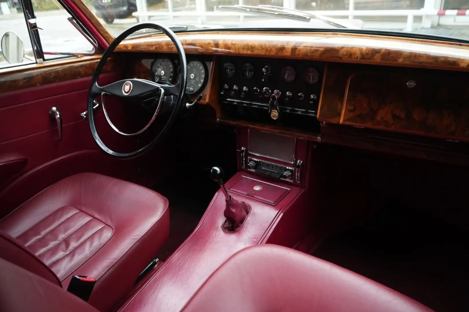 Jaguar MK II 3.4L Rouge - 2