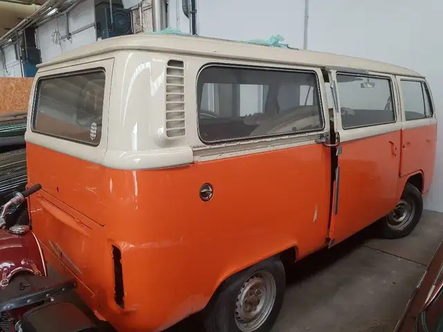 Volkswagen T2