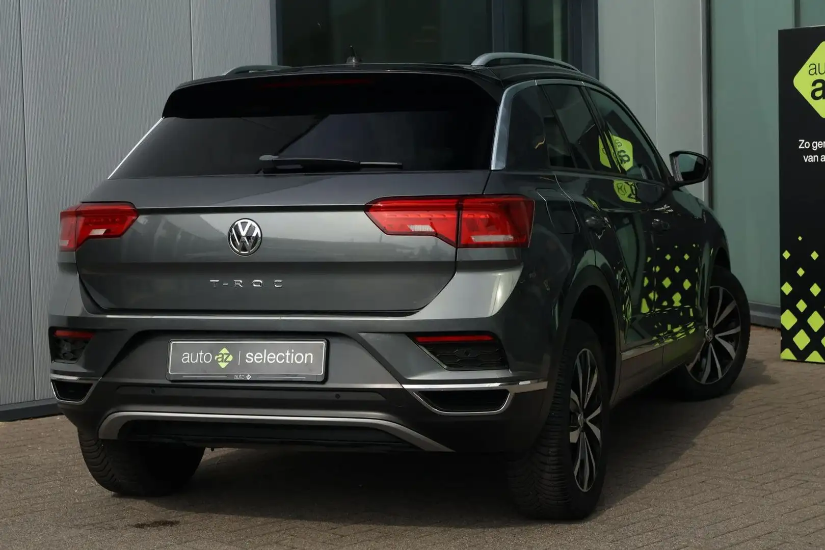 Volkswagen T-Roc 1.0 TSI Style / Pano Gris - 2