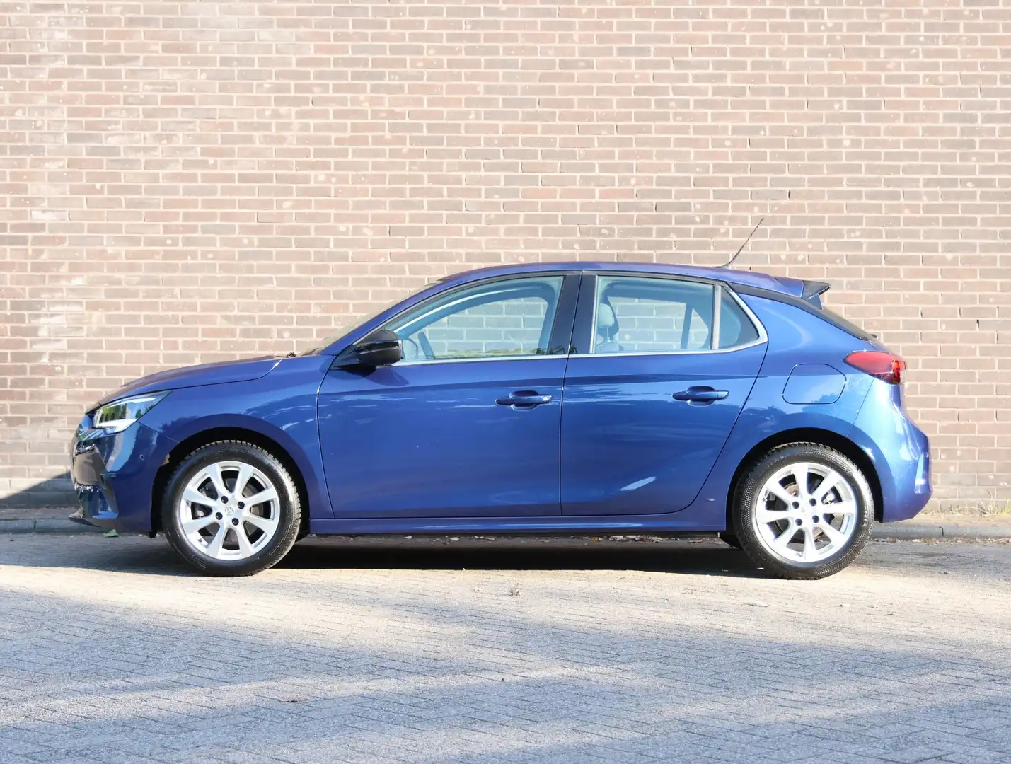 Opel Corsa Elegance 100pk | Achteruitrijcamera | Navigatie | Bleu - 2