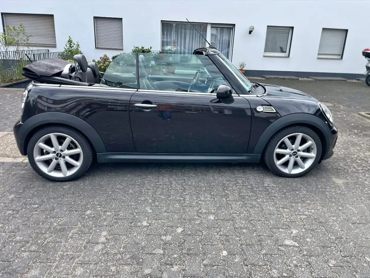 MINI Cooper C Cabrio HIGHGATE Braun - 1
