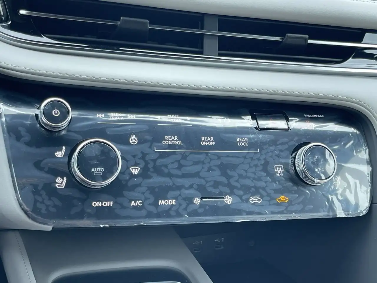 Infiniti снимка Infiniti