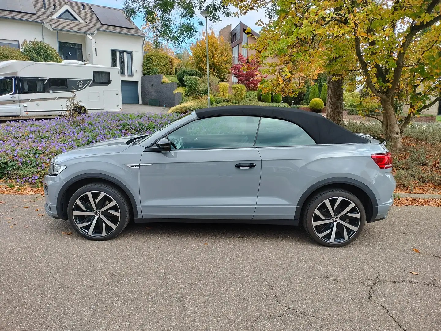 Volkswagen T-Roc T-Roc 1.5 TSI R-Line met Fabrieksgarantie - 2