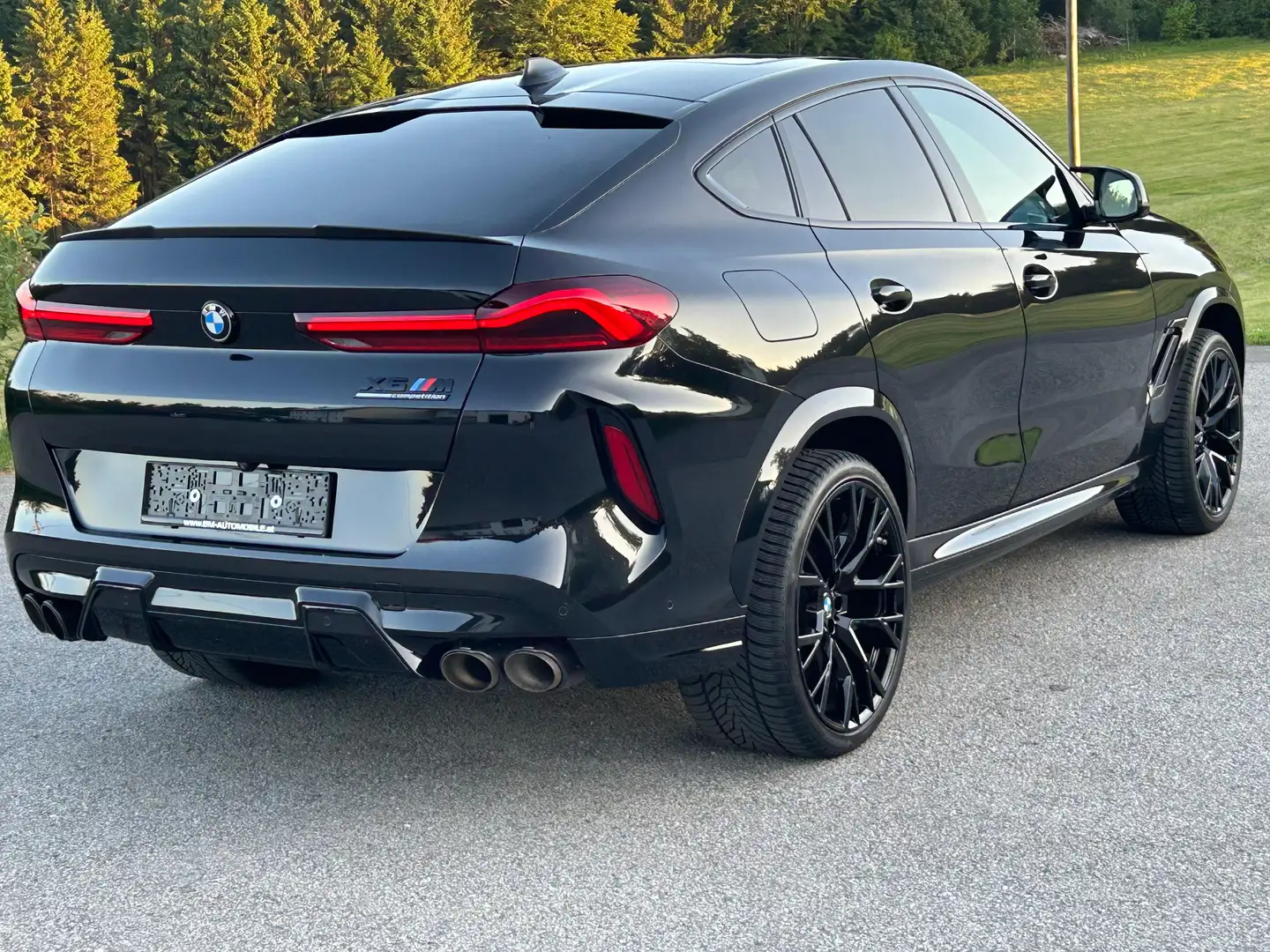 BMW X6 M Aut. Schwarz - 1