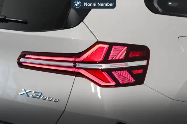 BMW X3 view 6