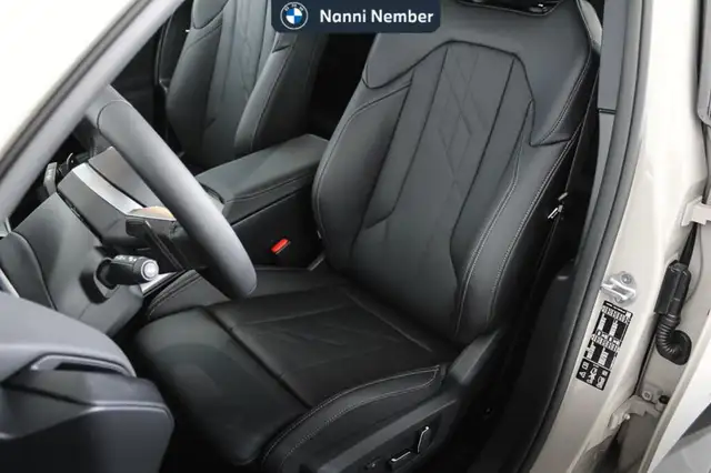 BMW X3 view 13