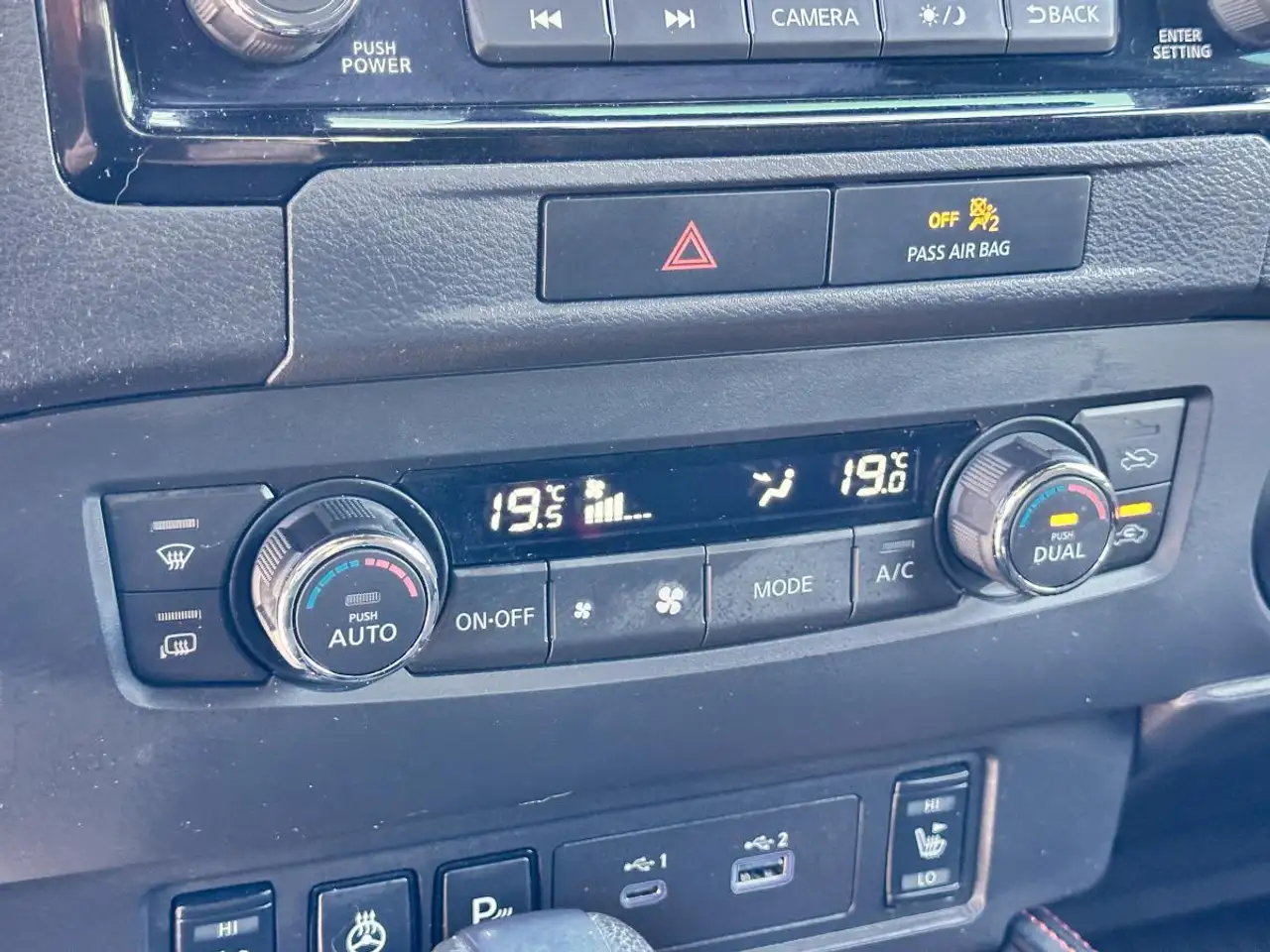 Nissan Frontier снимка Nissan Frontier