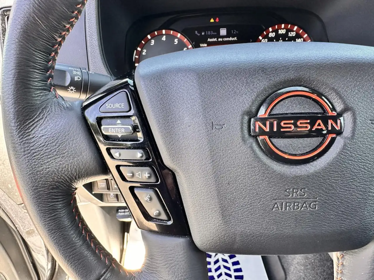 Nissan Frontier снимка Nissan Frontier