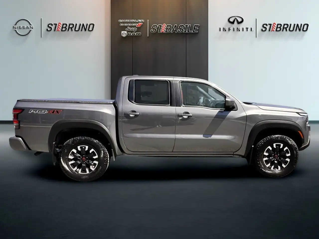 Nissan Frontier снимка Nissan Frontier