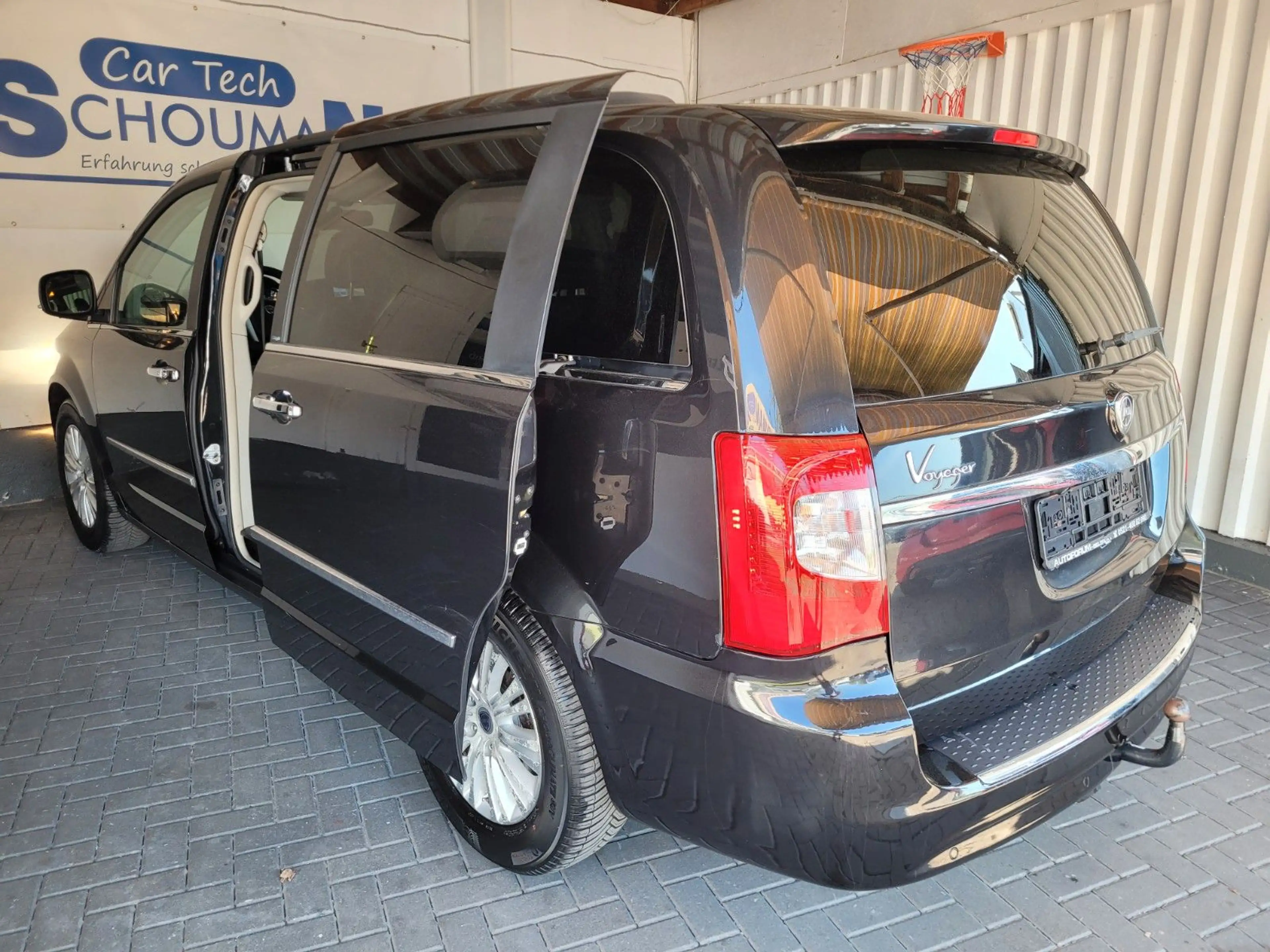 Lancia Voyager Gold*XENON*LEDER*NAVI*EL.SCHIEBTÜREN — photo 5