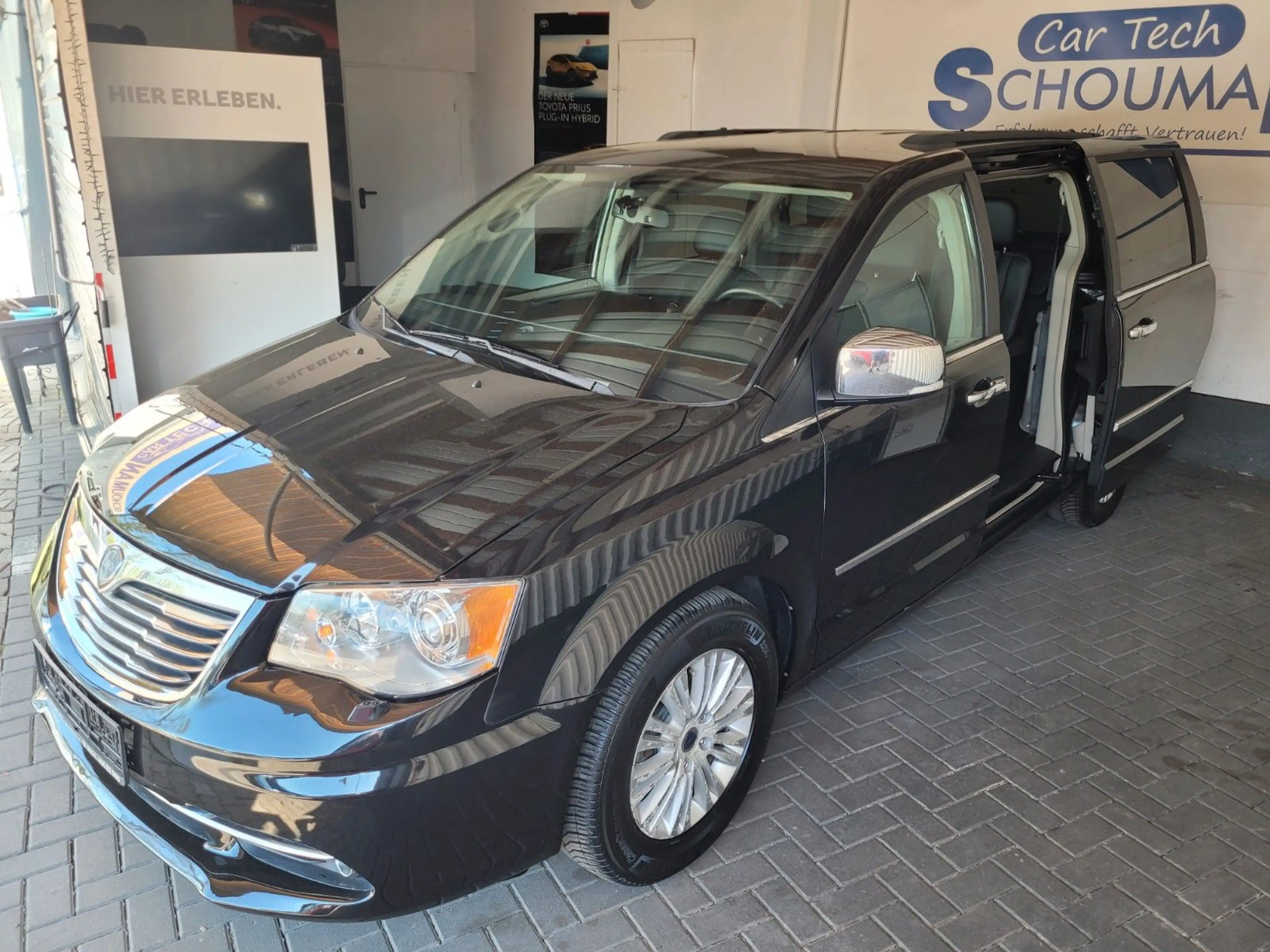 Lancia Voyager Gold*XENON*LEDER*NAVI*EL.SCHIEBTÜREN — photo 7