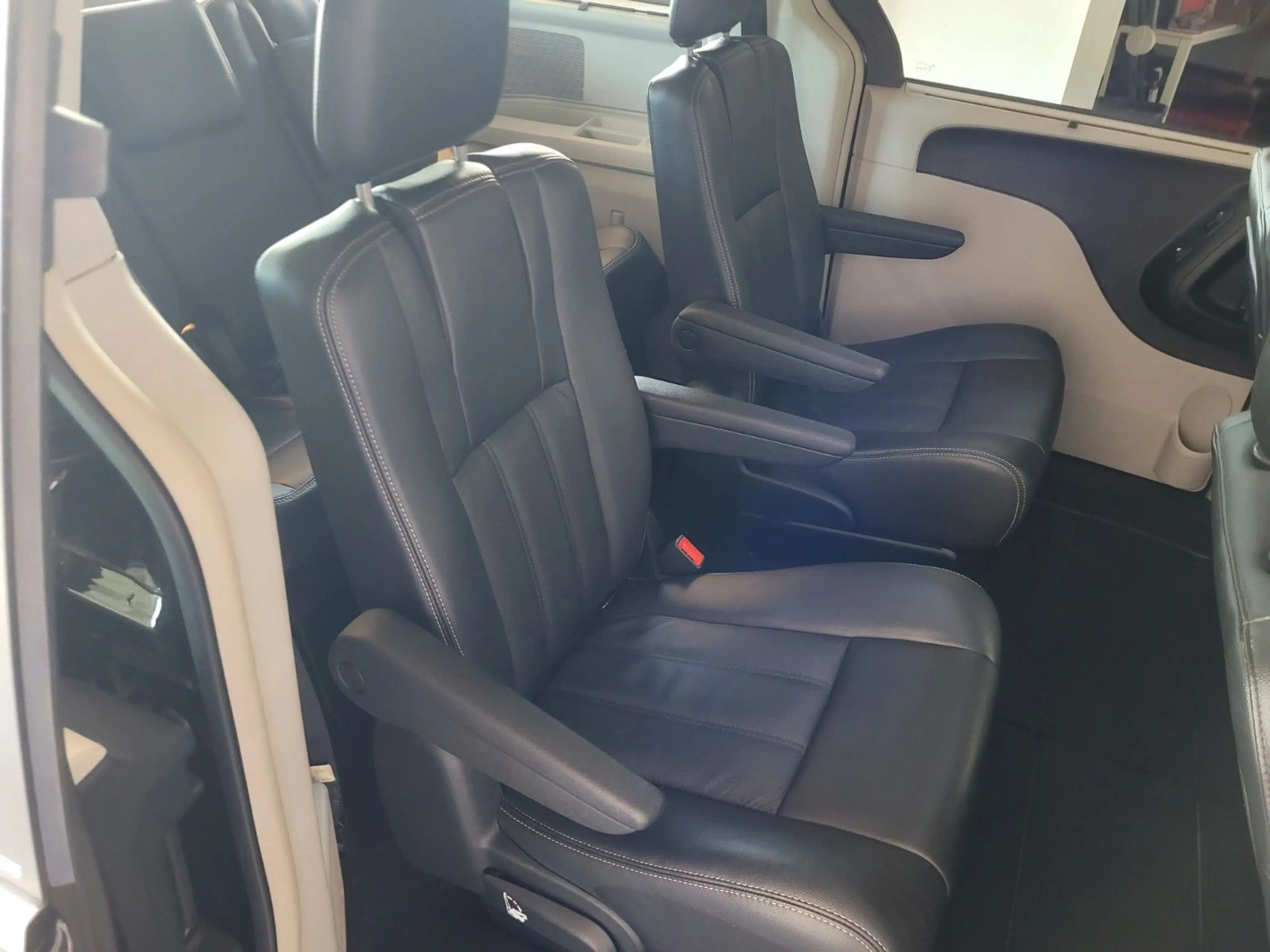 Lancia Voyager Gold*XENON*LEDER*NAVI*EL.SCHIEBTÜREN — photo 14