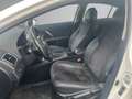 Toyota Avensis Executive 2.2 D-4D D-Cat RFK*SHZ*LEDER*TEMPOMAT Weiß - thumbnail 9