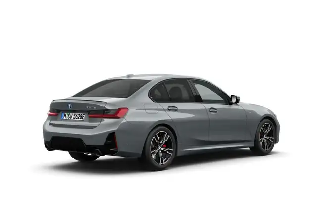 BMW 3 Series view 2