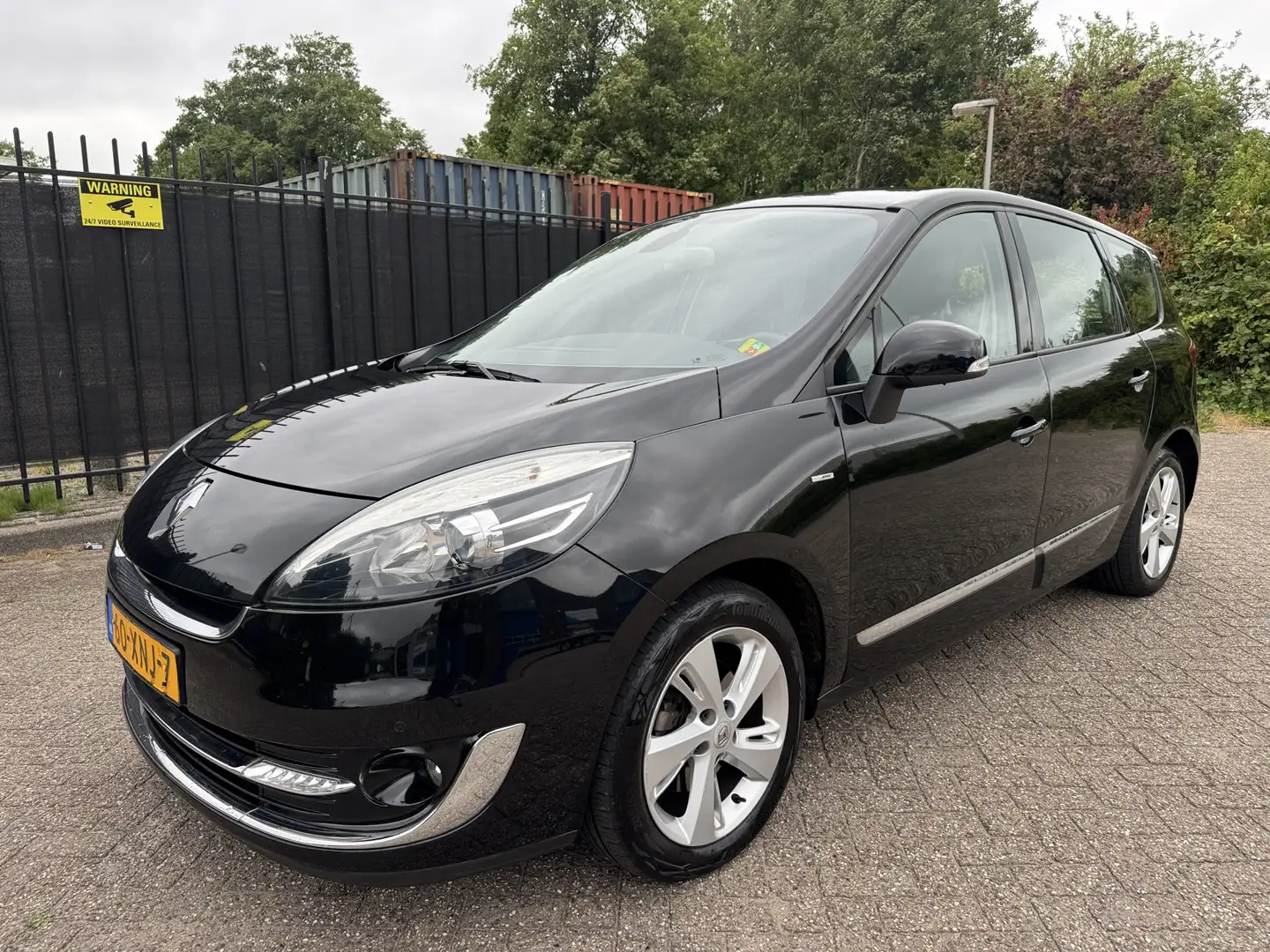 Renault Grand Scenic 2.0 Autom/Tiptr Bose 7 Pers LED/Halfleer/Navi/Clim Zwart - 1
