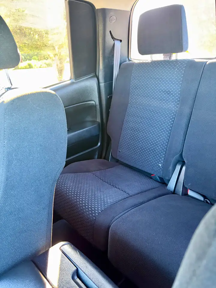 Toyota Tundra снимка Toyota Tundra