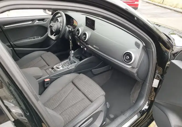 Audi A3 view 10
