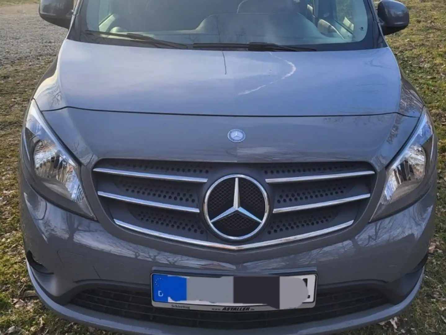 Mercedes-Benz Citan Citan 111 CDI Tourer lang, 8 Fach auf Alu Šedá - 2