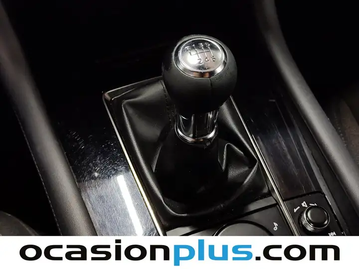 Mazda Mazda 3 3 SKYACTIV-X 2.0 MT Zenith (2021) 2021, foto 5