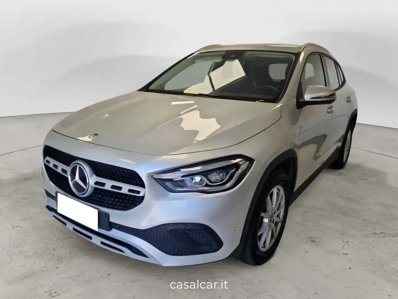 Mercedes-Benz GLA 200