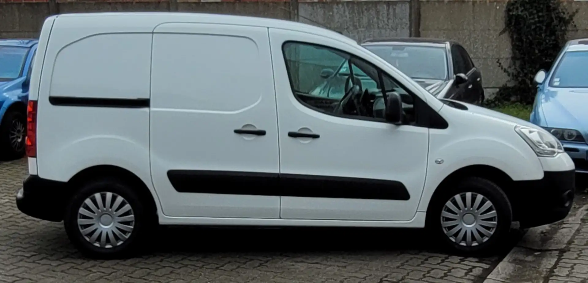 Citroen Berlingo BERLINGO HDi 92 COURT 625 KG CONFORT - 1