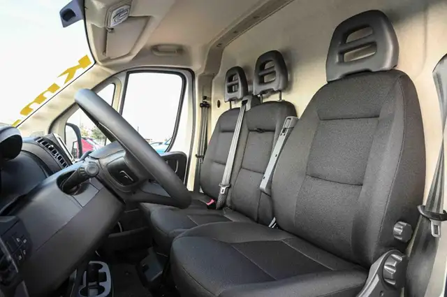 Fiat Ducato view 14