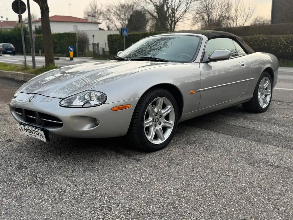 Jaguar XK8 1998 из Европы — купить под ключ