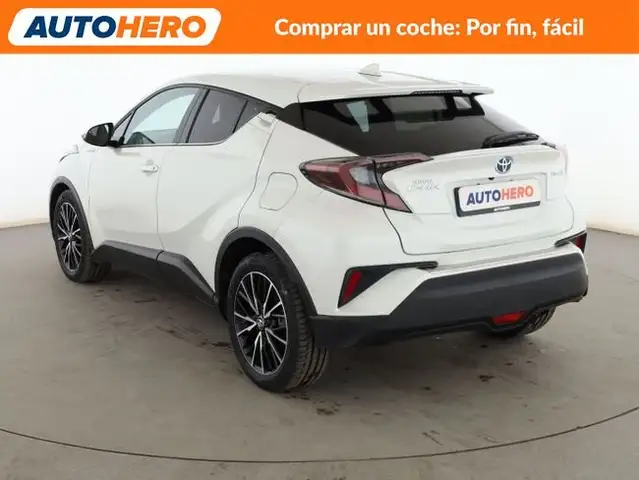 Toyota C-HR view 4