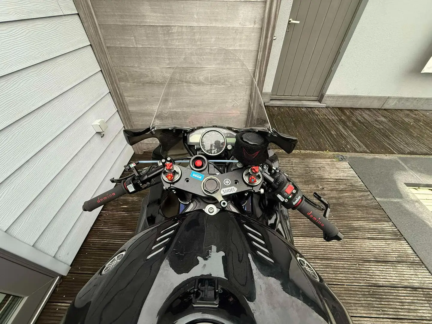 Yamaha YZF-R6 Negro - 2