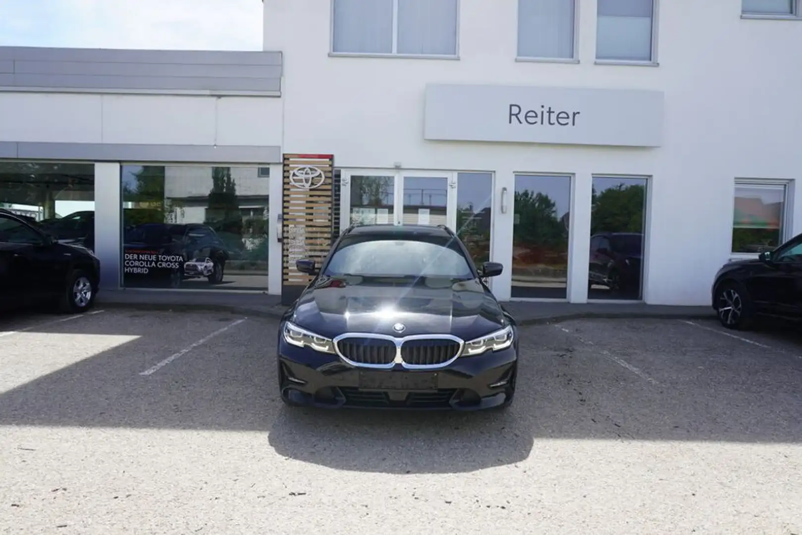 BMW 330 e PHEV Touring Aut. *Sport-Line* Schwarz - 1