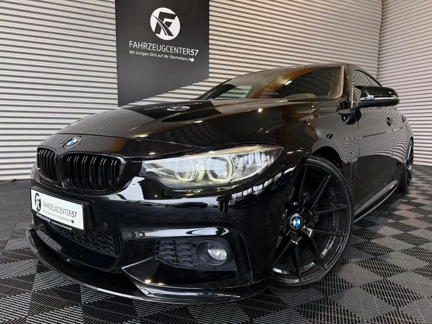 BMW 430 430i Gran Coupé M-PERFORMANCE/H&K/CARPLAY/RFK Schwarz - 1