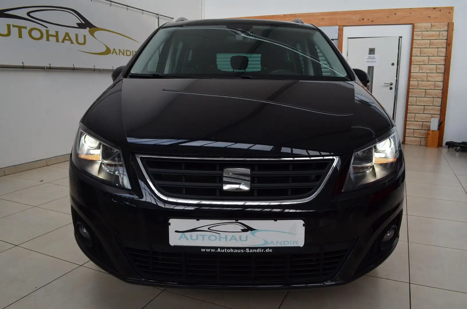 SEAT Alhambra 2.0 TDI DSG ~ Leder~Navi~Xenon~Pano~AHK Negru - 2