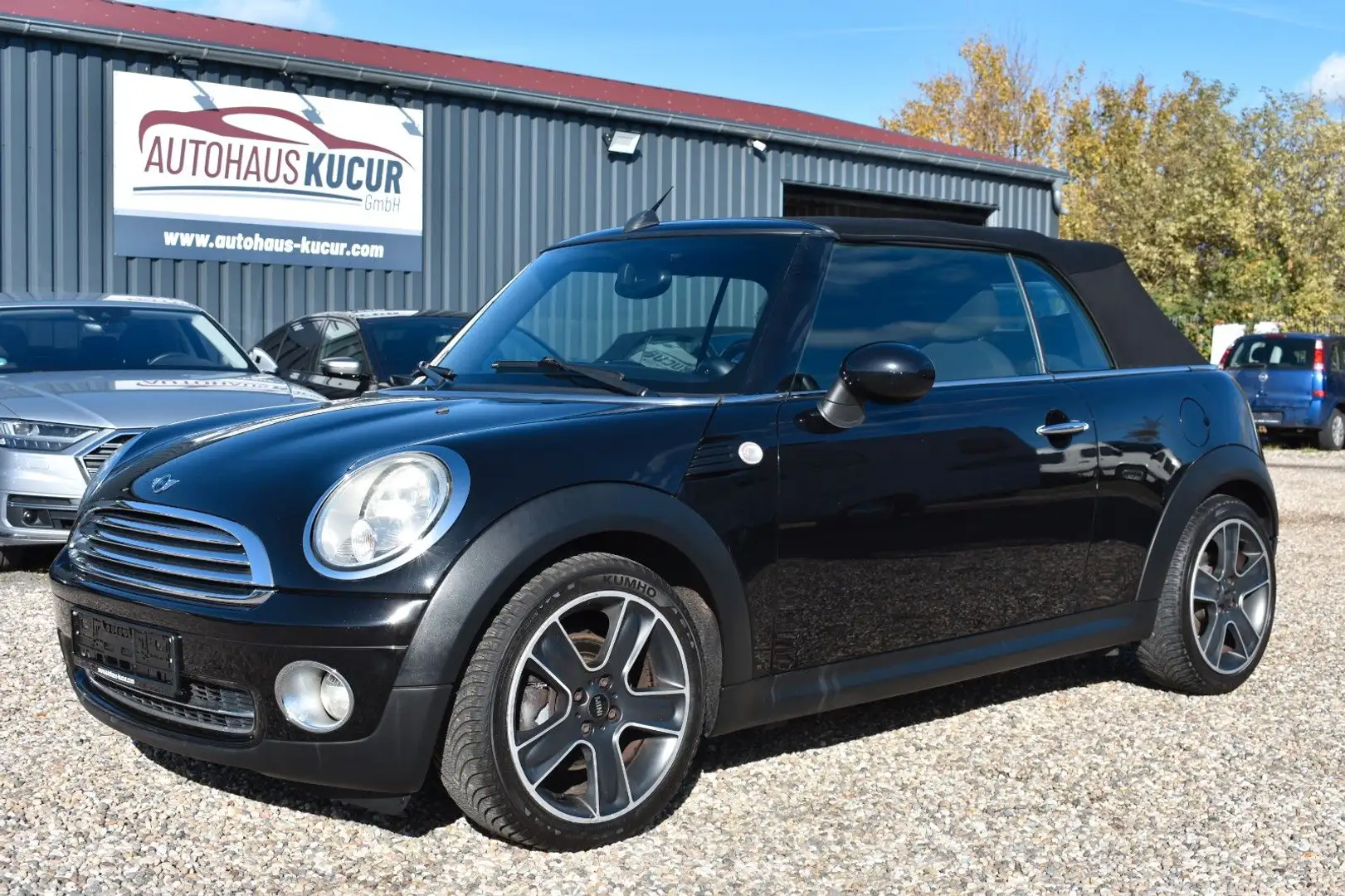 MINI Cooper Cabrio Chili Automatik Navi Klimaa. Schwarz - 1