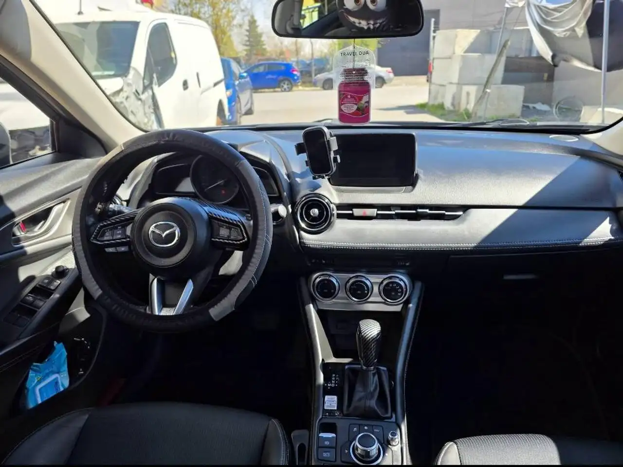 Mazda CX-3 снимка Mazda CX-3