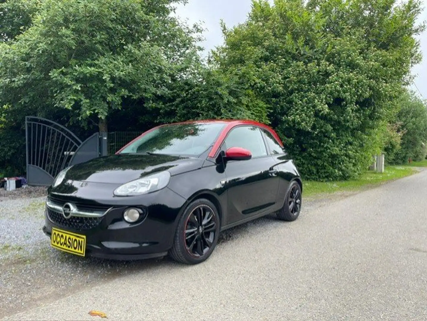 Opel Adam 1.2i SUPERBE!!! SUPER EQUIPEE!!!!! GARANTIE 1AN!!! Noir - 1