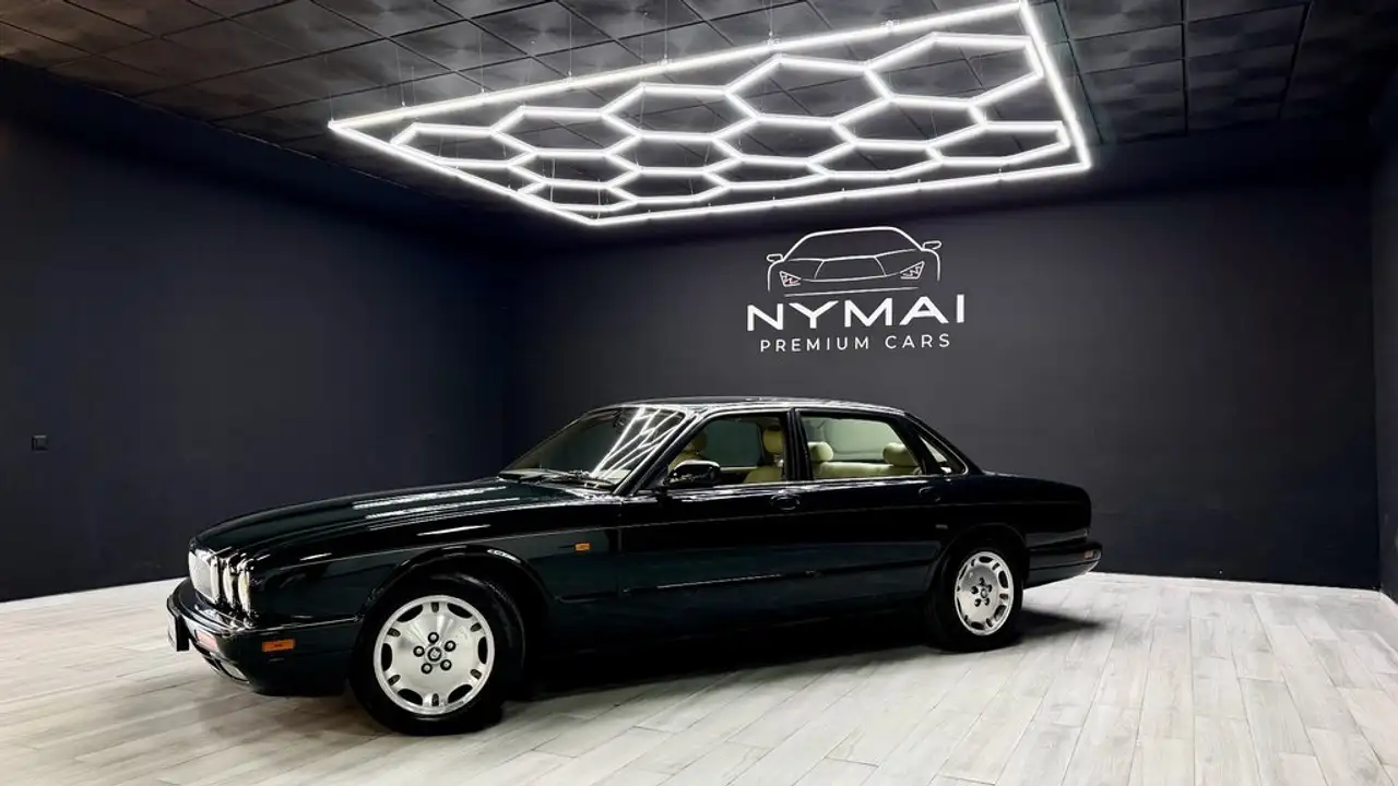 Jaguar XJ 6 3.2, foto 3
