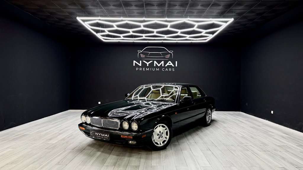 Jaguar XJ 6 3.2 - foto 1