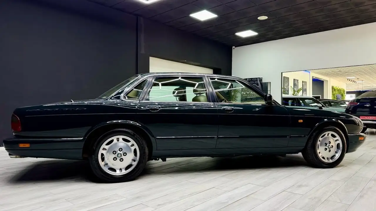 Jaguar XJ 6 3.2, foto 11