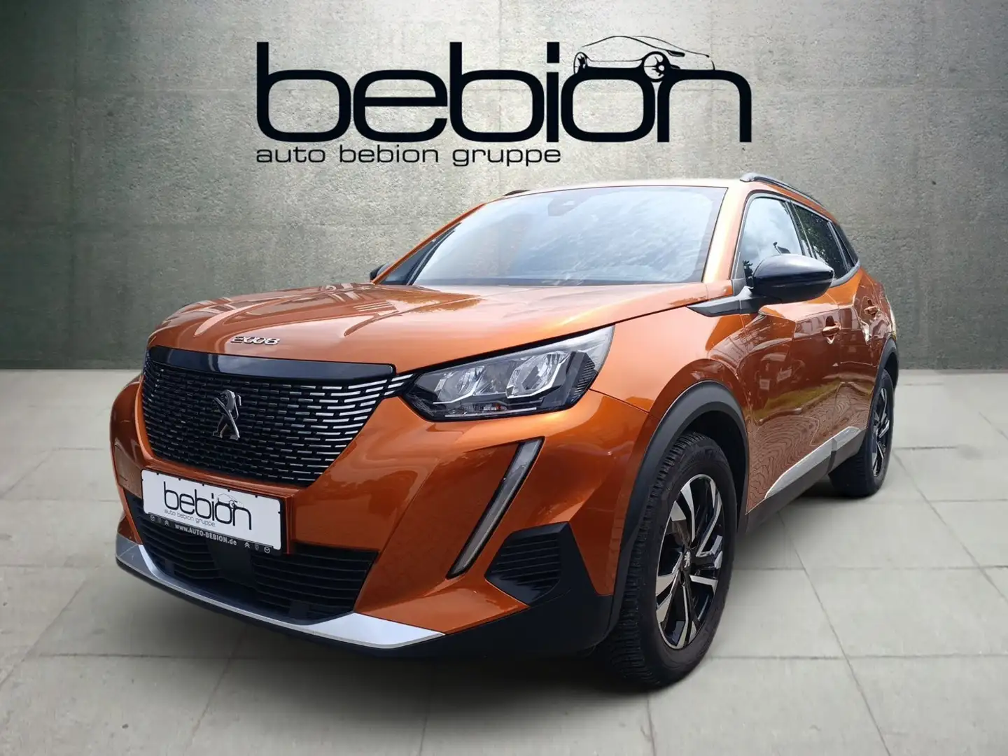 Peugeot 2008 1.2 PureTech 100 Allure LED PDC Kamera LM Orange - 1