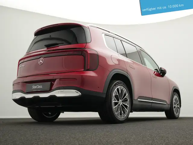 Mercedes-Benz GLB view 11