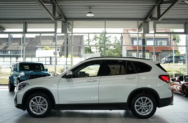 BMW X1 view 15