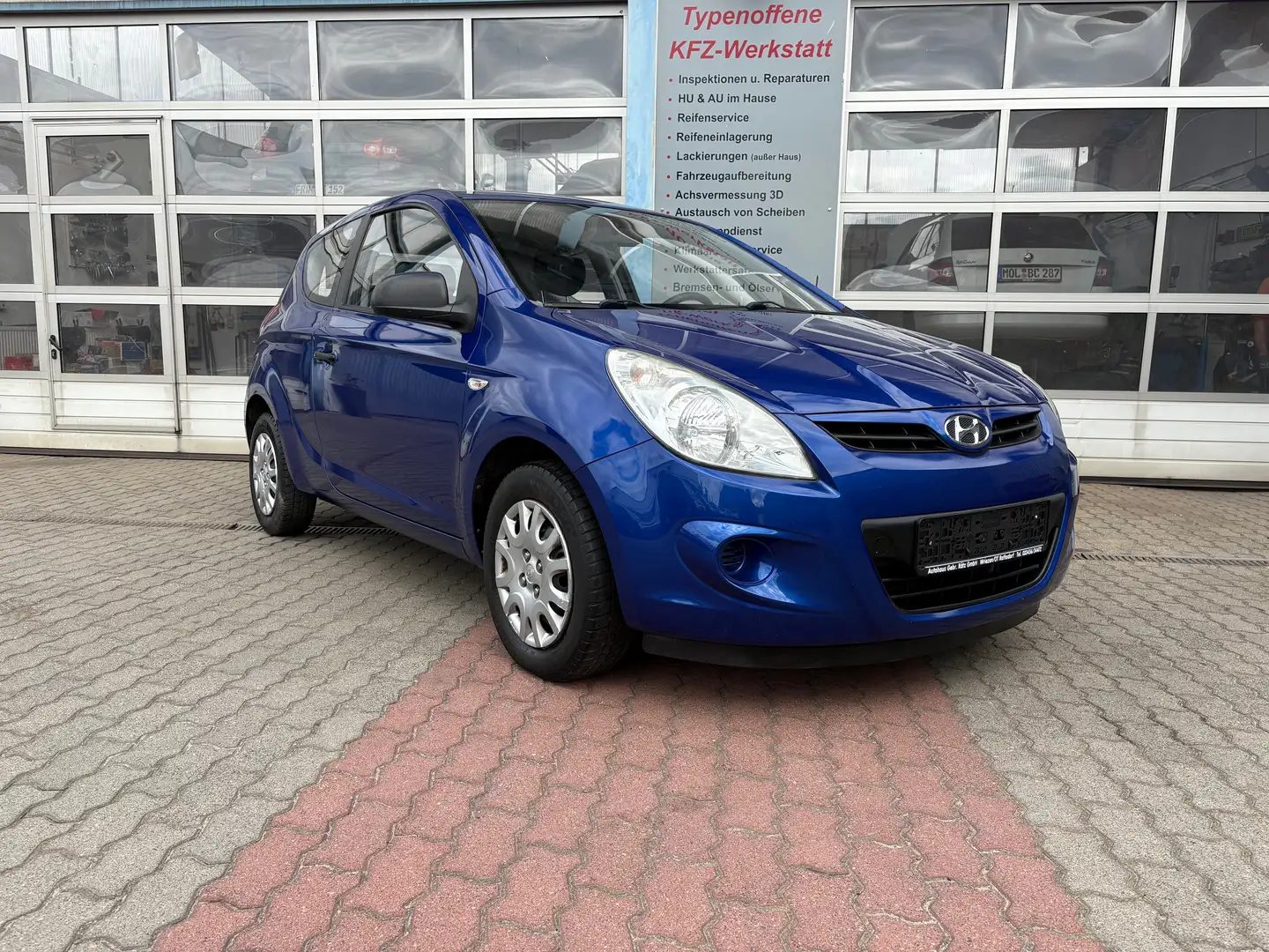 Hyundai i20 1.2 Classic, AUX, HU/AU neu Blau - 2